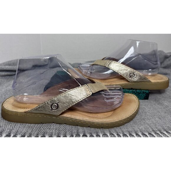 Born Womens Amelie Gold Crinkle Leather Comfort Sz 9.5 Slip On Thong Flip Flop - Picture 1 of 16